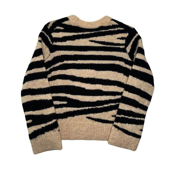 Madewll Women's Size XS Tiger Stripe Shrunken Pullover‎ Sweater - Picture 5 of 10
